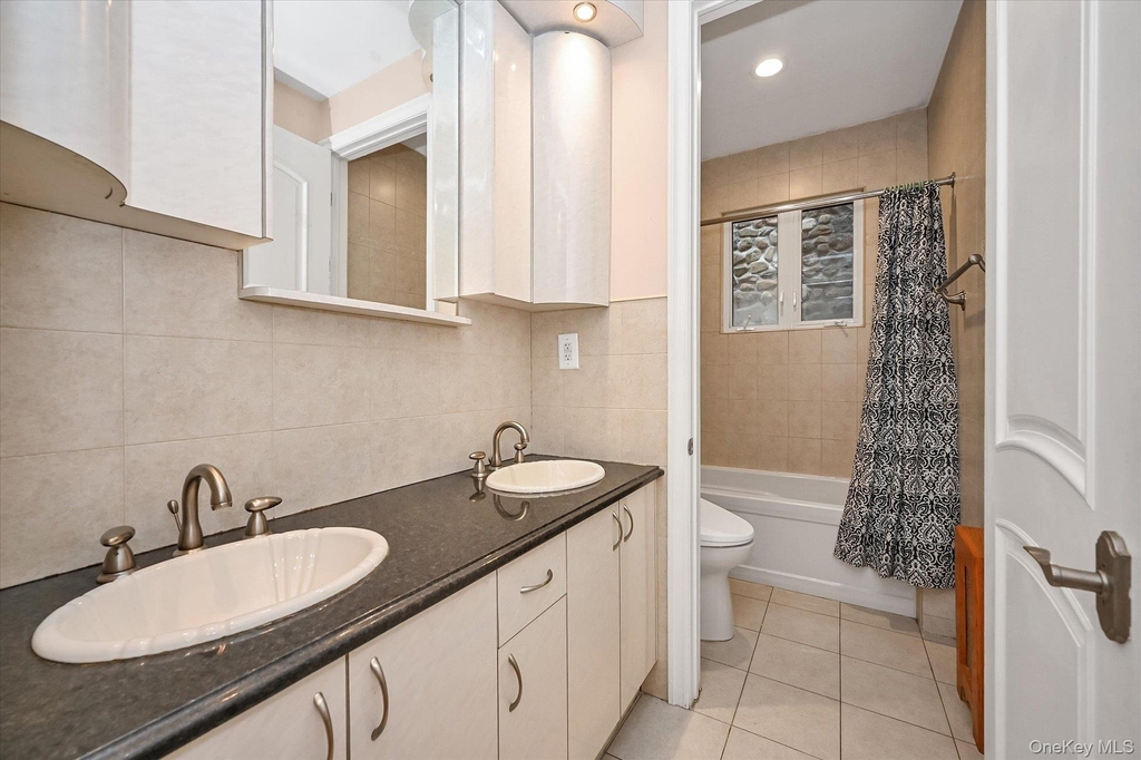 77-16 Kew Forest Lane - Photo 15
