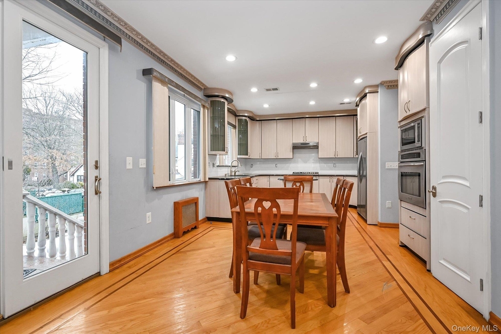 77-16 Kew Forest Lane - Photo 7