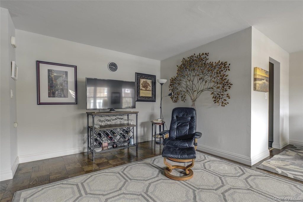 1 Anchorage Lane - Photo 4