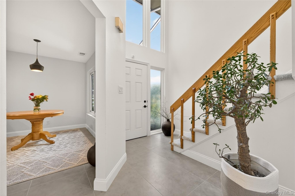 60 Wimbledon Drive - Photo 3
