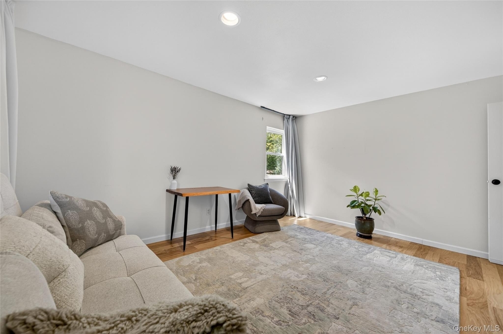 60 Wimbledon Drive - Photo 27