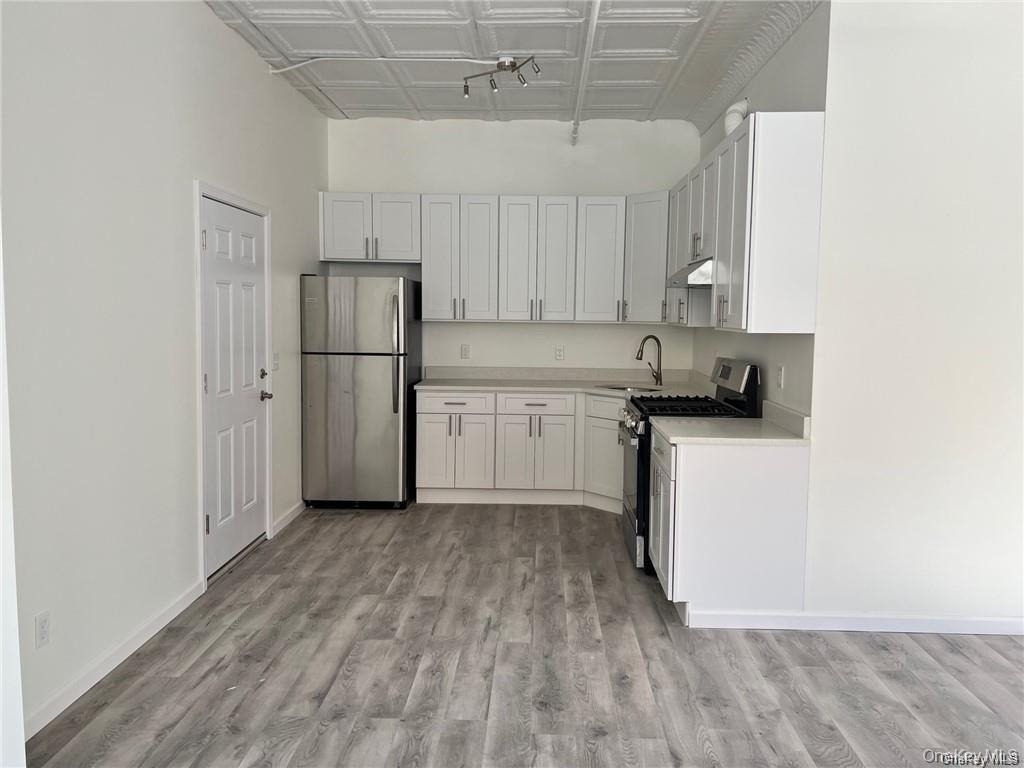 102 North Street - Photo 1