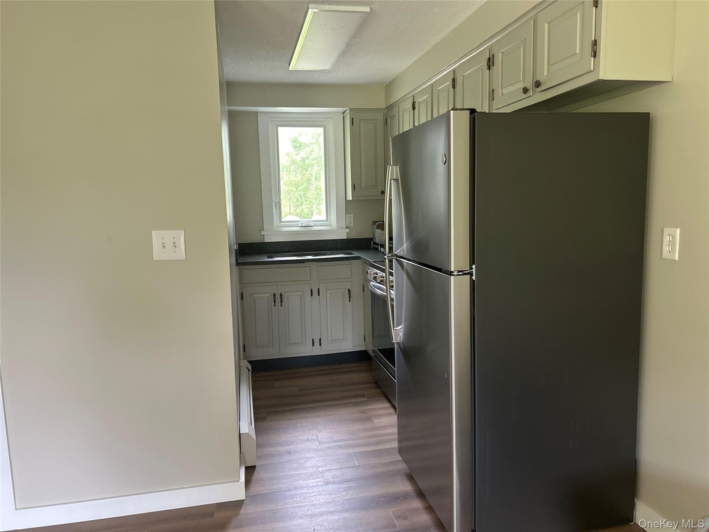 173 Amenia Road S - Photo 1
