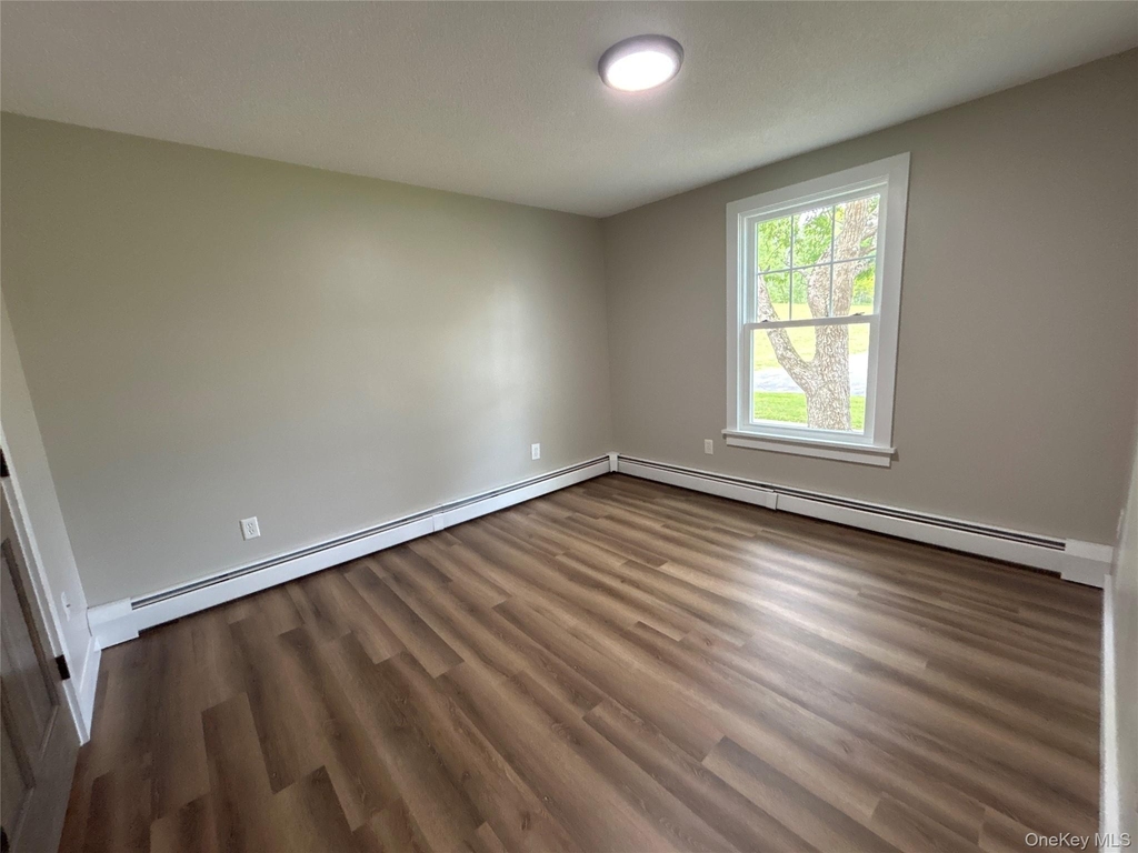 173 Amenia Road S - Photo 3