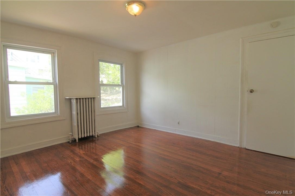 119 High Street - Photo 8