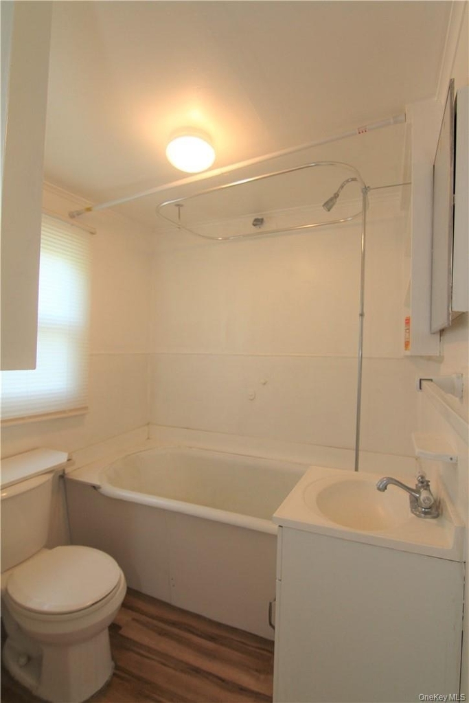 119 High Street - Photo 12