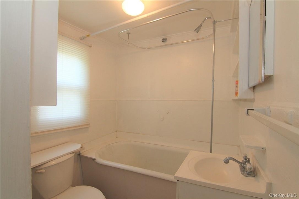 119 High Street - Photo 11