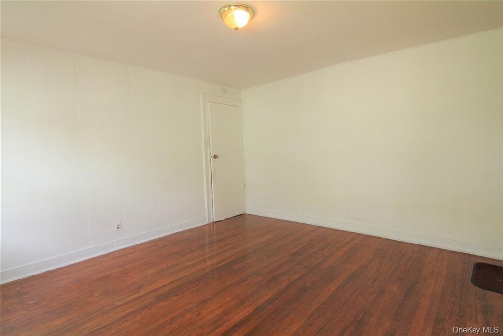 119 High Street - Photo 10