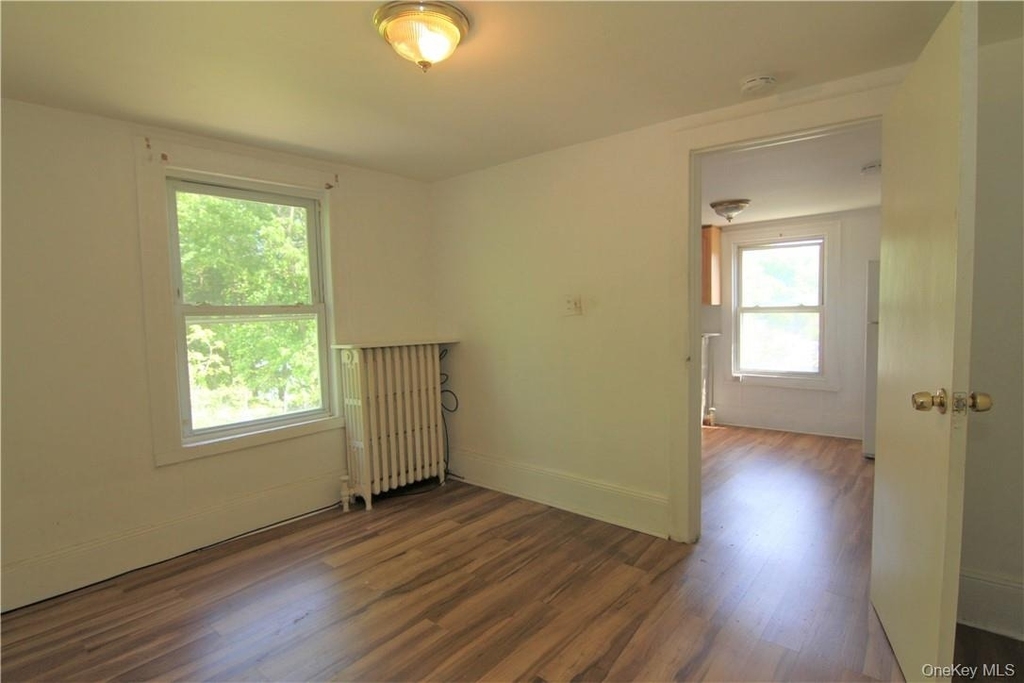 119 High Street - Photo 3