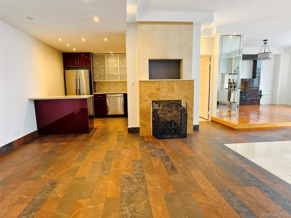 2 Bay Club Drive - Photo 1