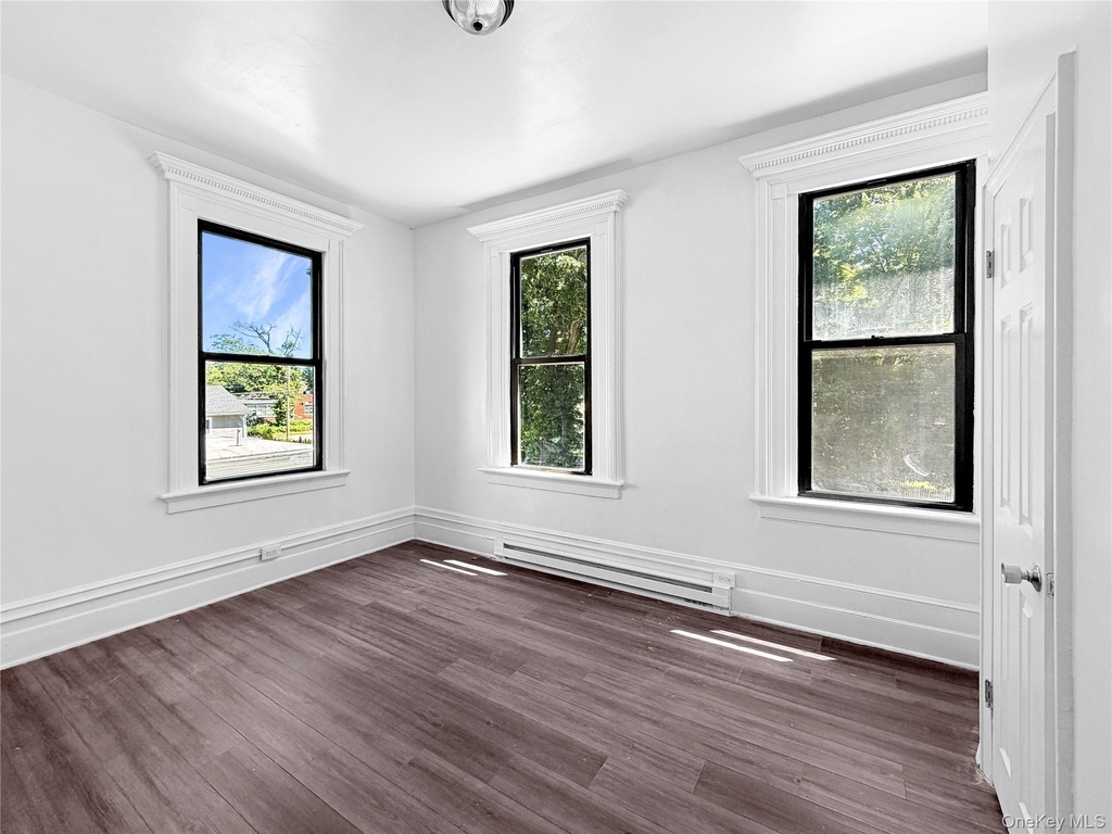 3604 Lexington Avenue - Photo 2