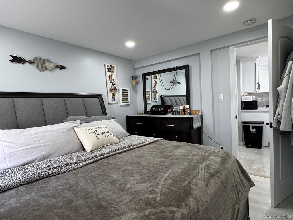 4 Lafayette - Photo 1
