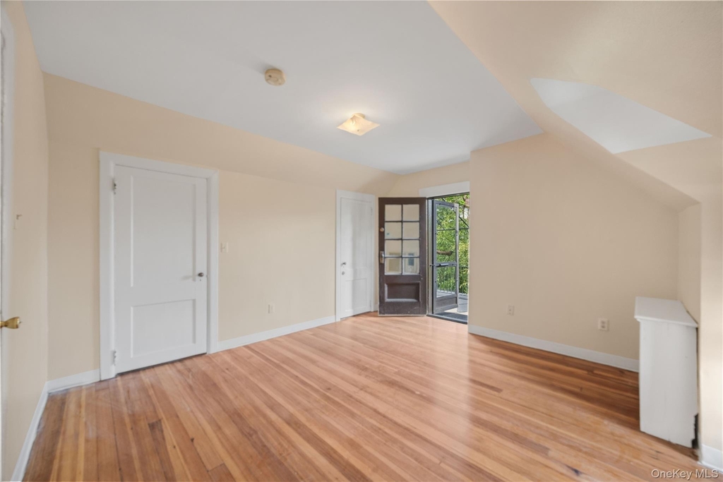 176 Colonial Parkway - Photo 13