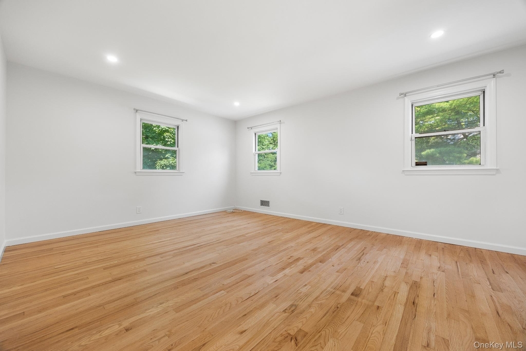 372 Heathcote Road - Photo 13