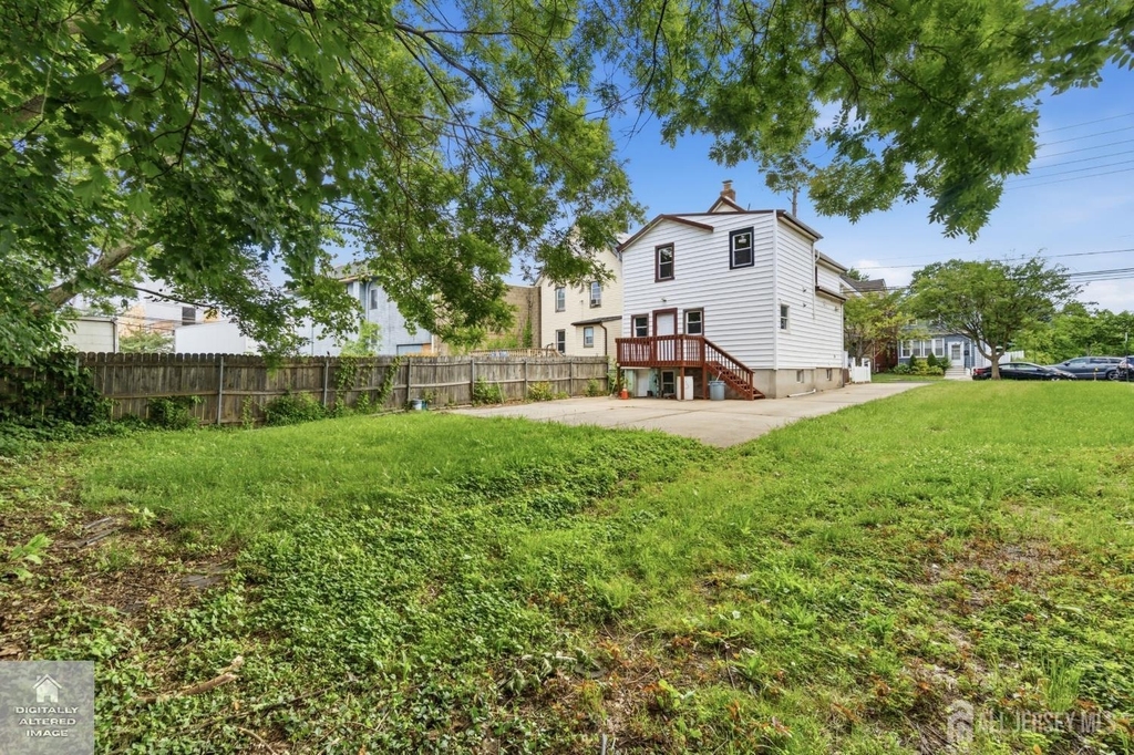 1648 Essex Street - Photo 25
