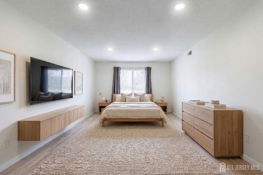 1807 Muriel Court - Photo 4