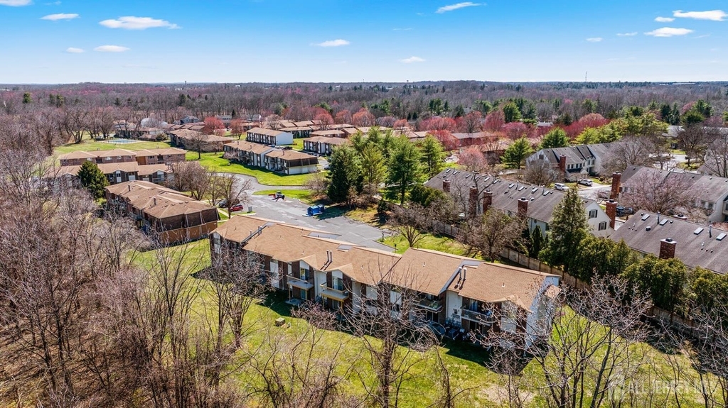 1807 Muriel Court - Photo 13