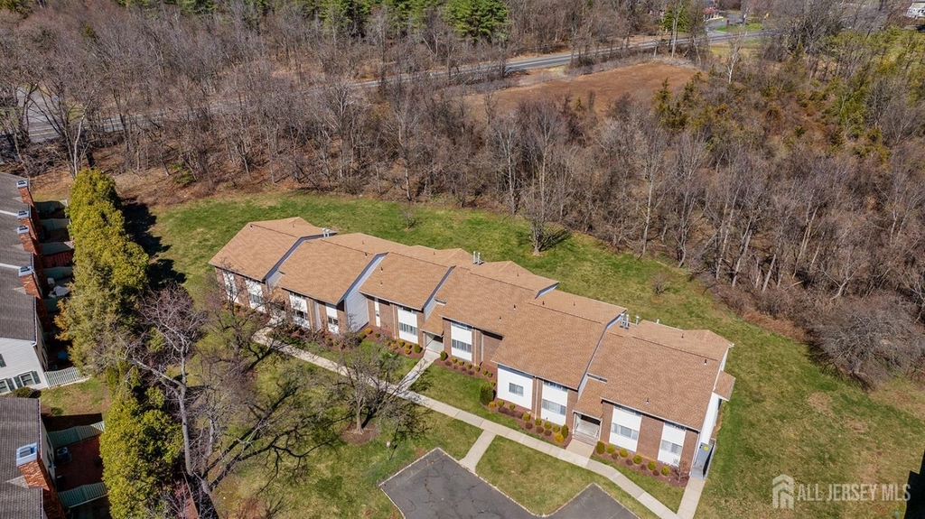 1807 Muriel Court - Photo 12