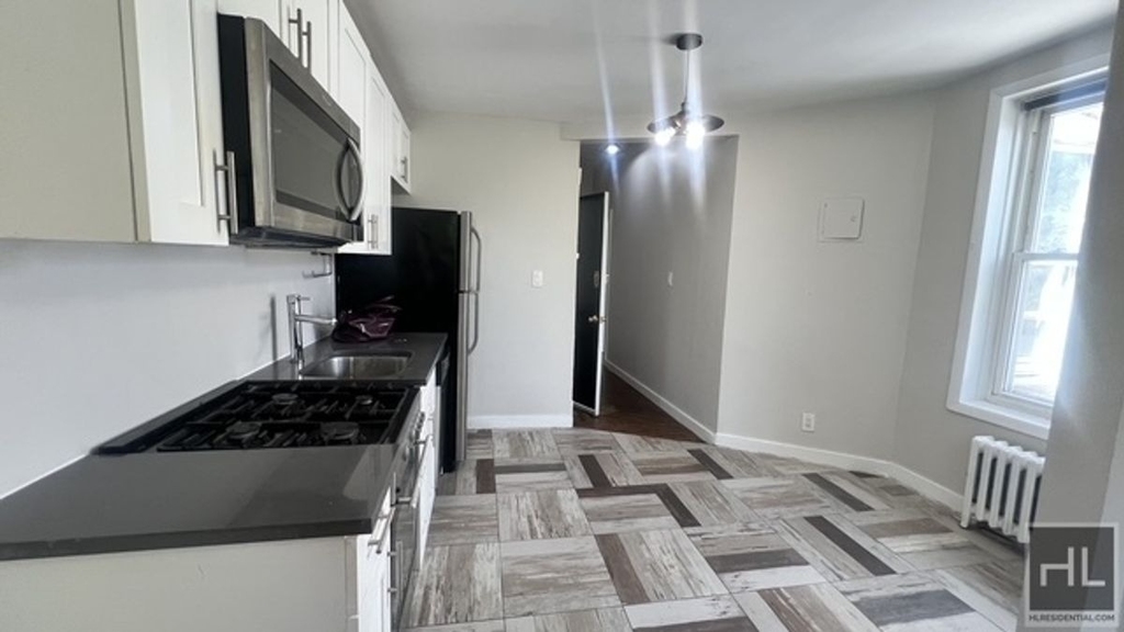 1129 Rogers Avenue - Photo 1
