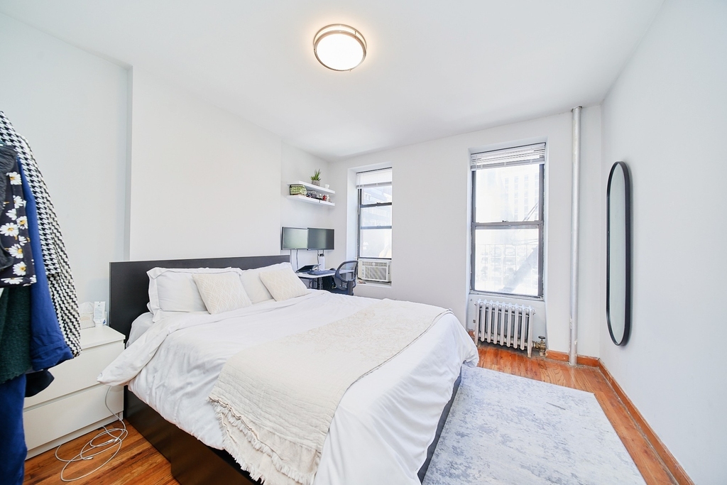 456 9th Avenue - Photo 3