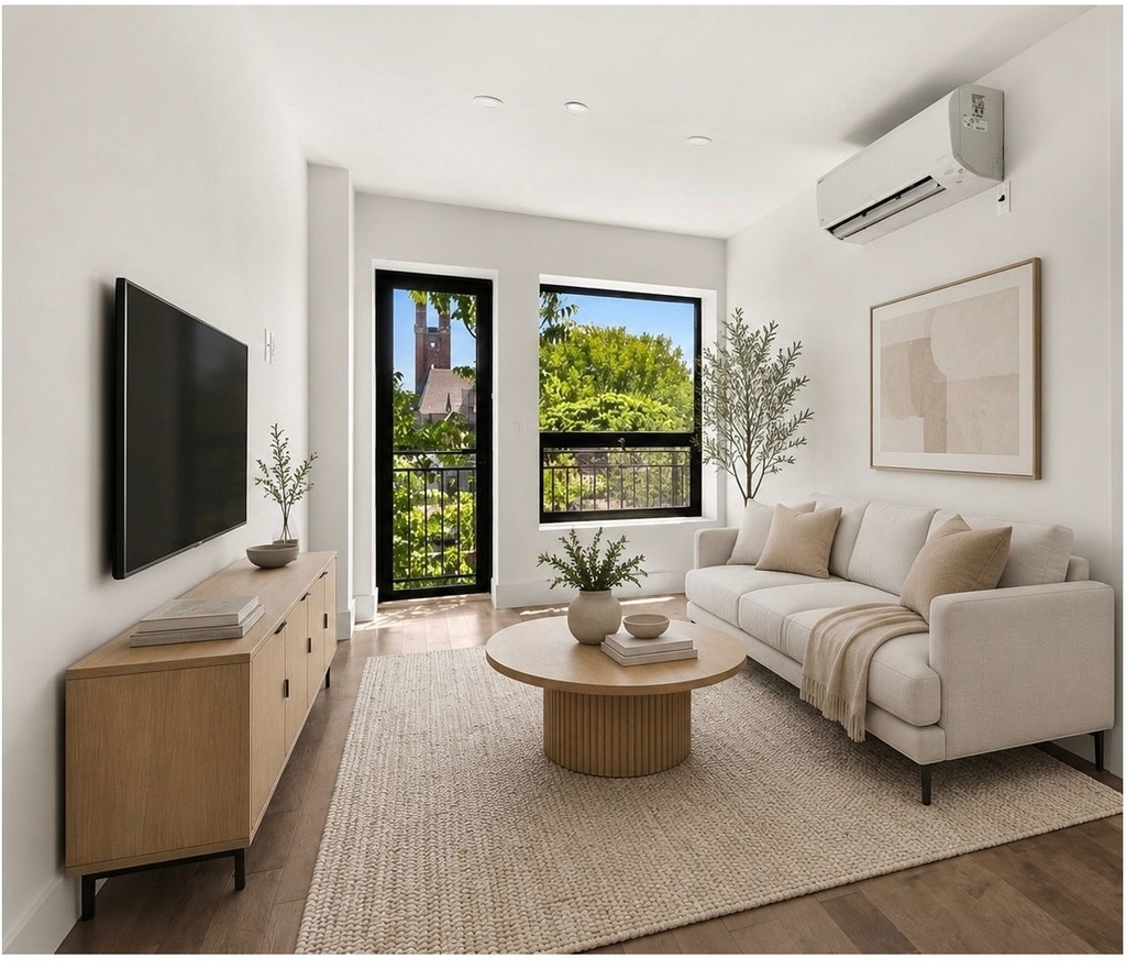 2113 5th Avenue - Photo 1