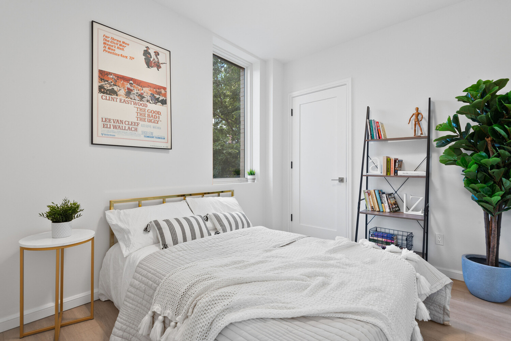 1 Lenox Road - Photo 10