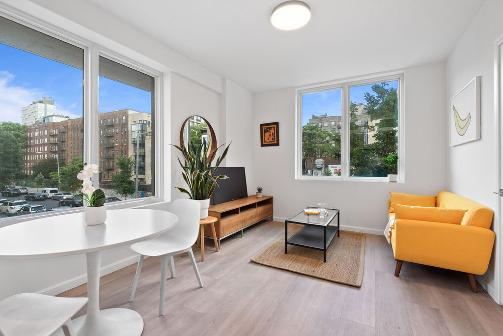 1 Lenox Road - Photo 7