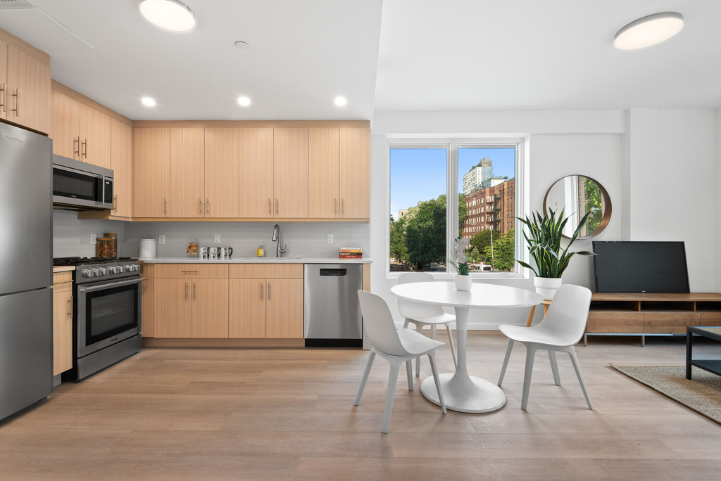 1 Lenox Road - Photo 9