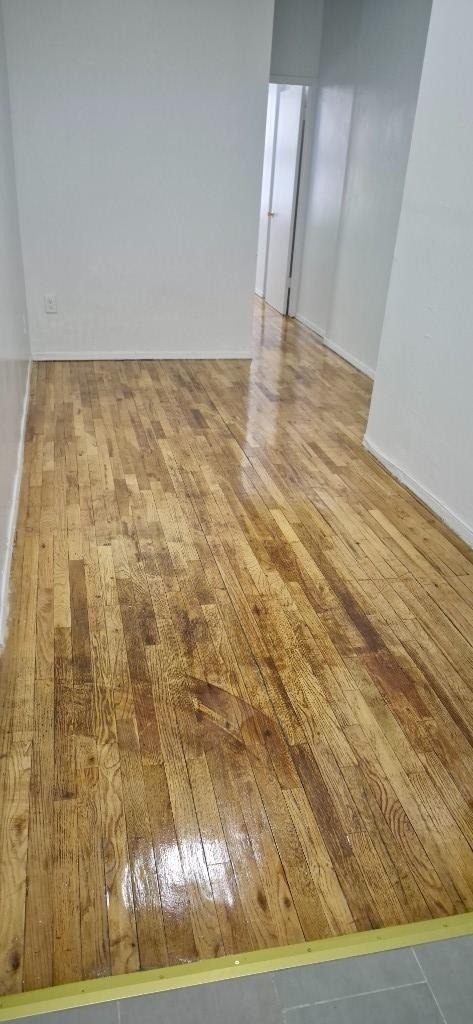 229 E 29th Street - Photo 18