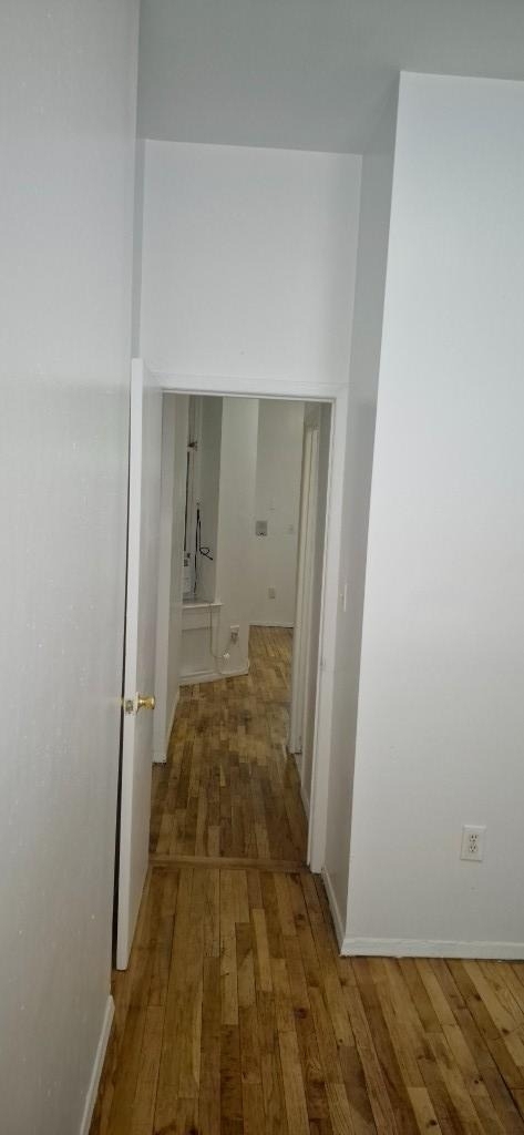 229 E 29th Street - Photo 3