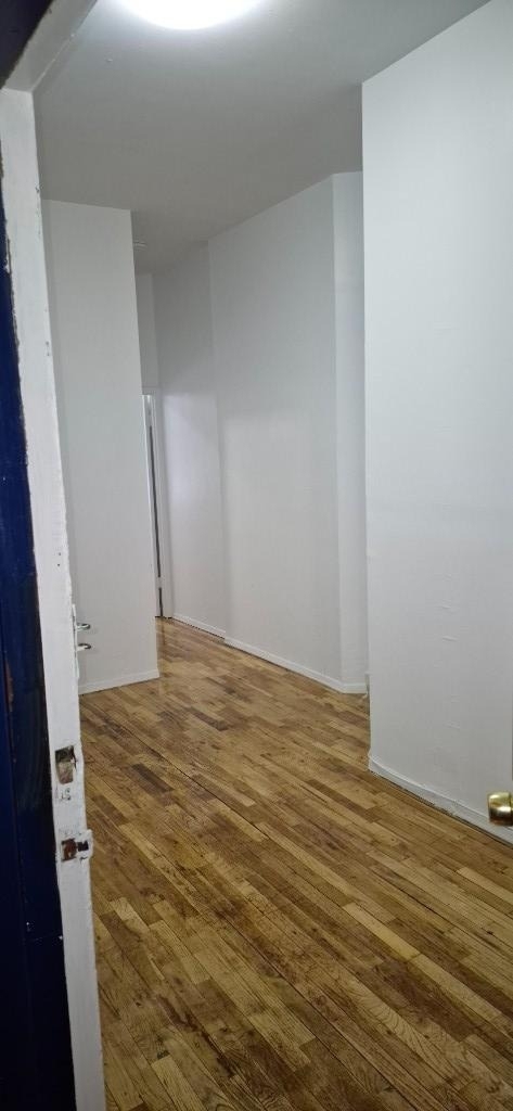 229 E 29th Street - Photo 19