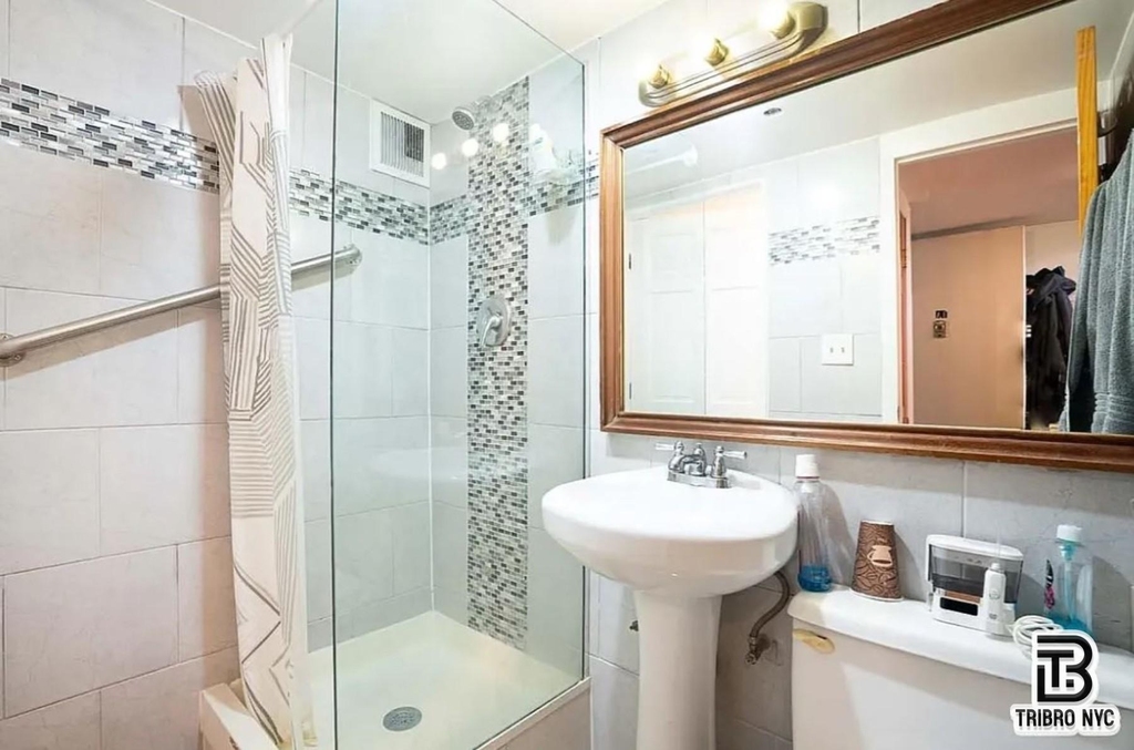 395 Smith Street - Photo 8