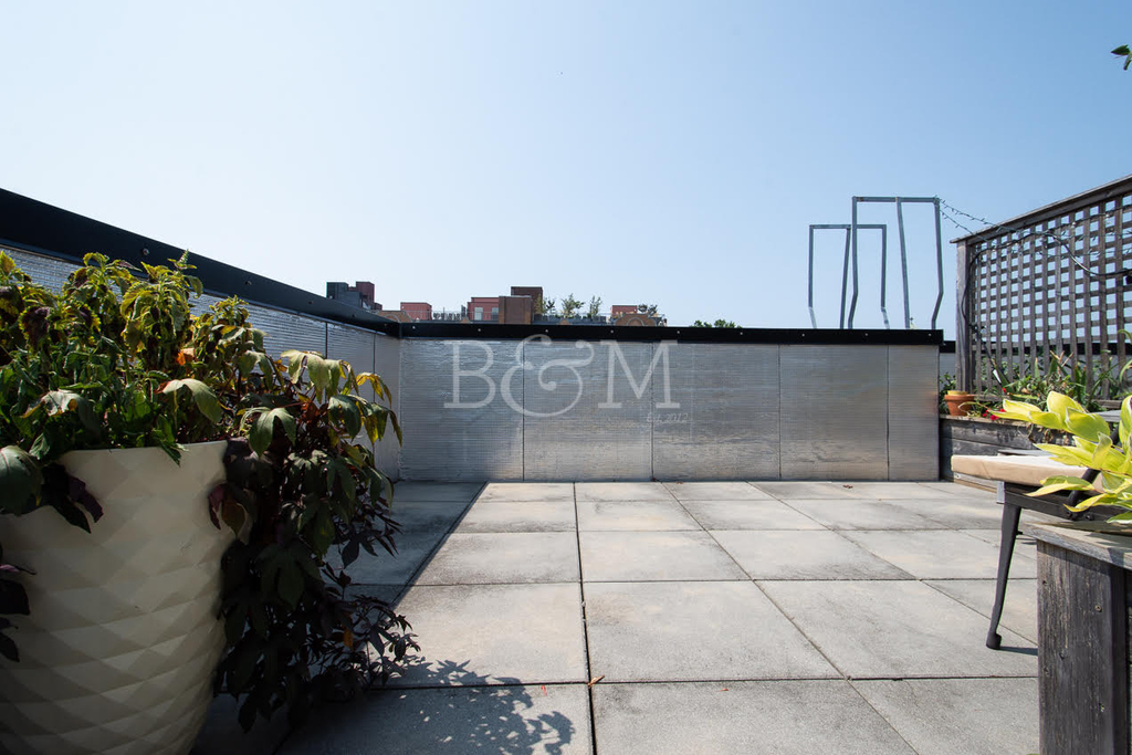 93 Kingsland Avenue - Photo 7