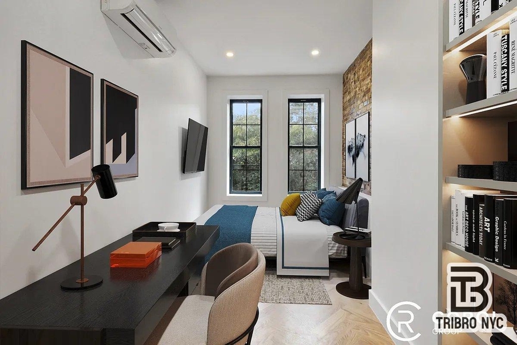 704 Mac Donough Street - Photo 1