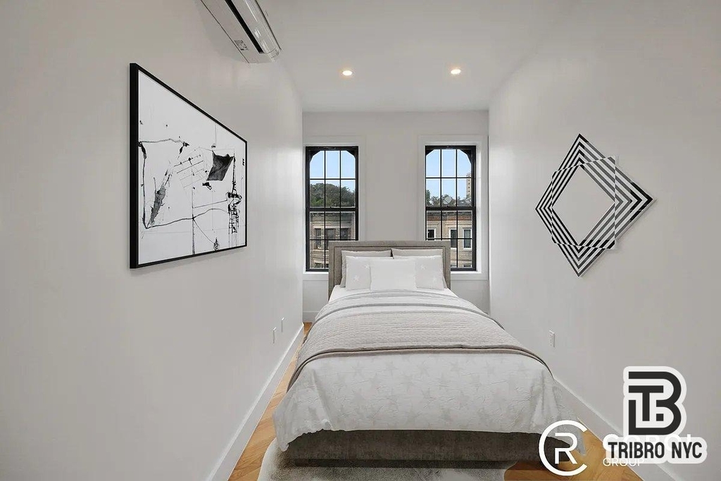 704 Mac Donough Street - Photo 3