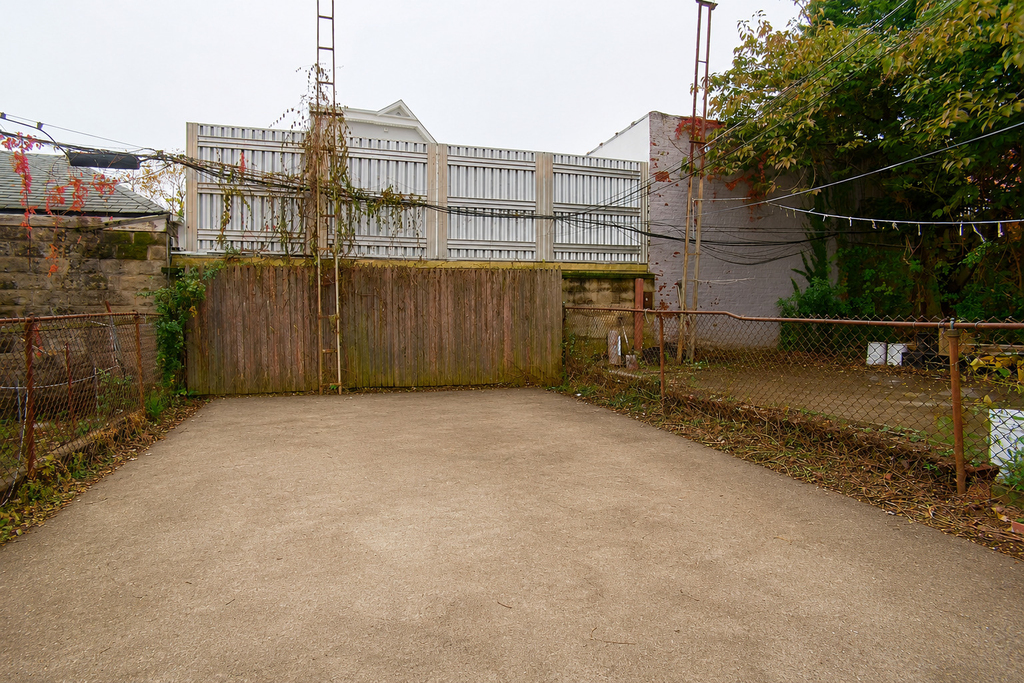 958 71st Street - Photo 4