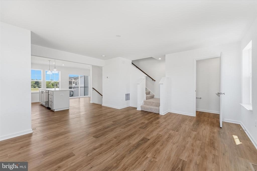 501 Fontana Circle - Photo 9
