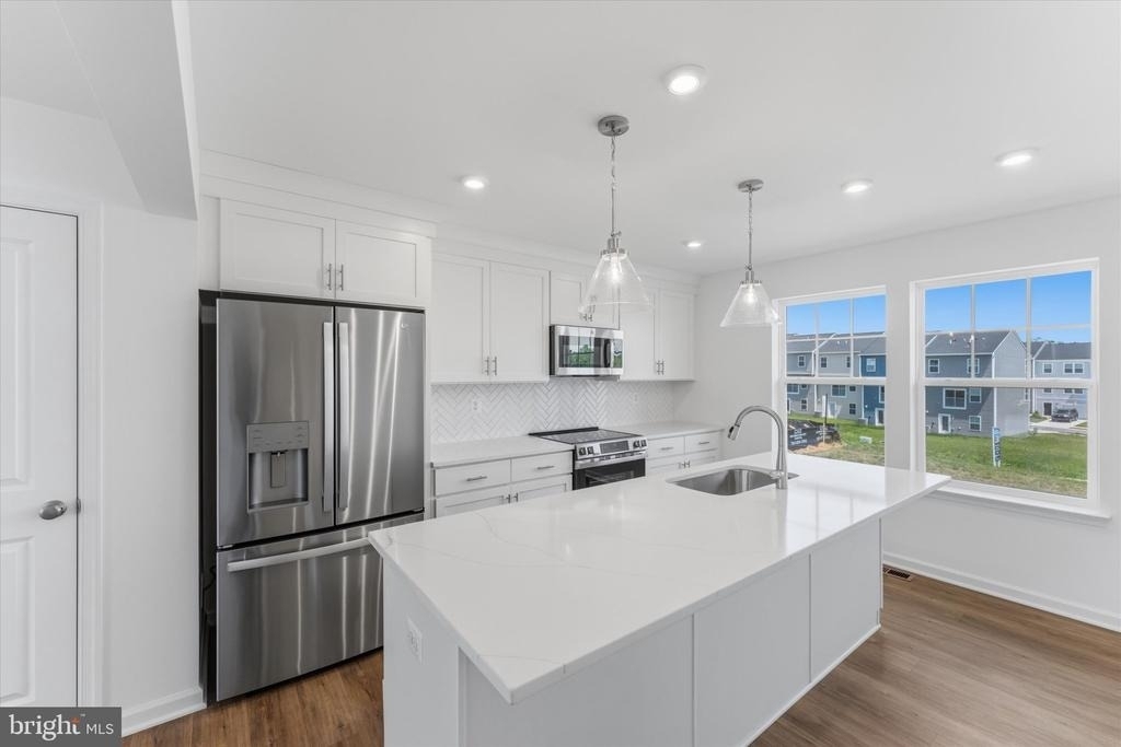 501 Fontana Circle - Photo 3