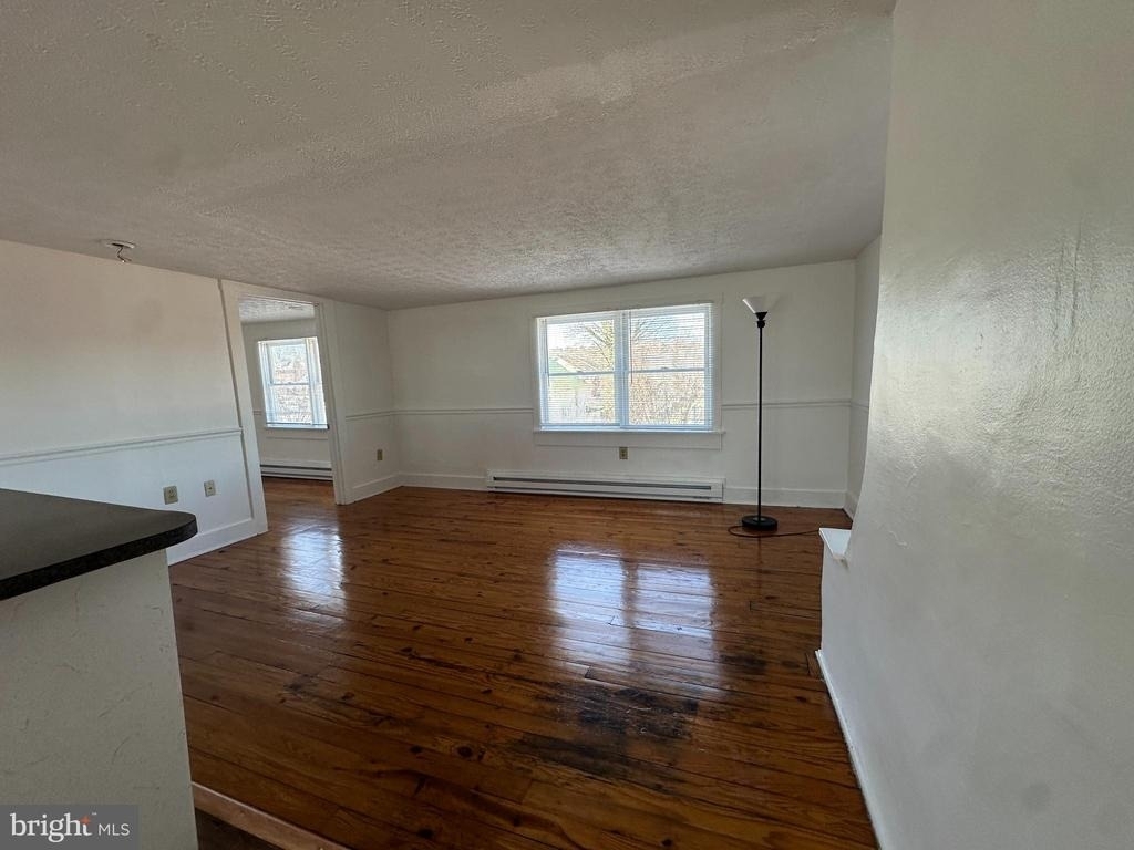 402 S Cameron Street - Photo 7