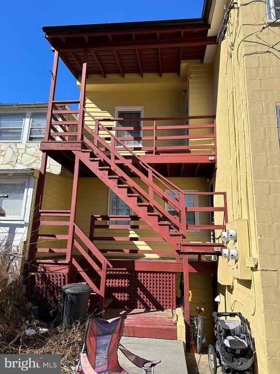 402 S Cameron Street - Photo 1