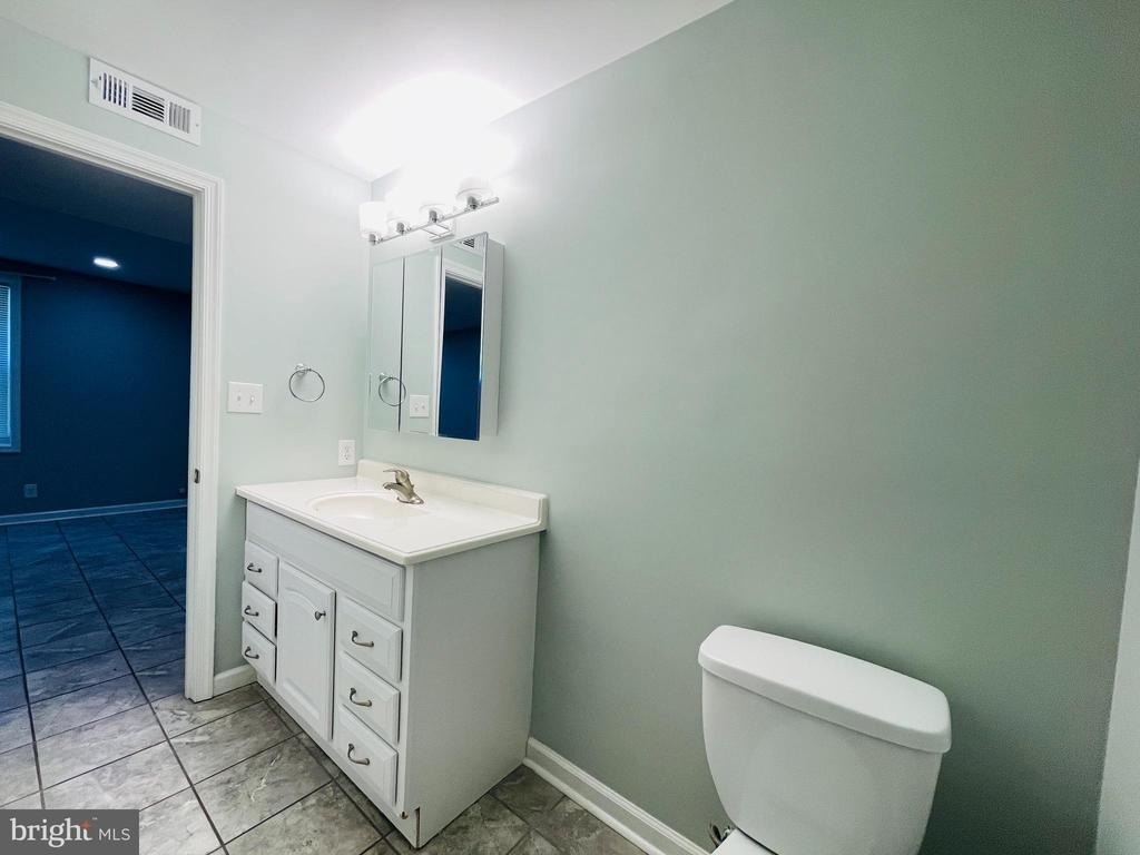 202 Chesterfield Lane - Photo 15