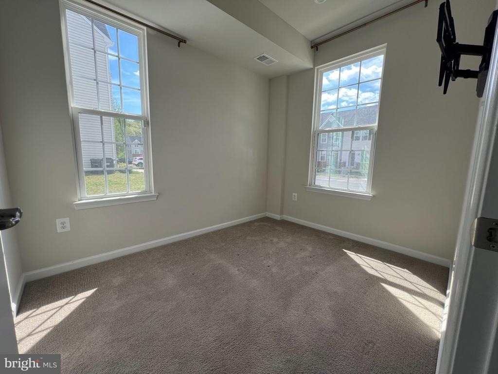 526 River Way - Photo 2