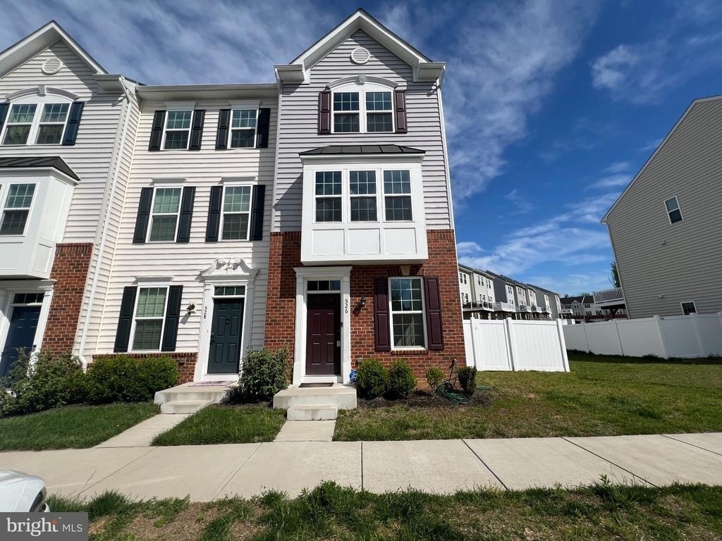 526 River Way - Photo 1