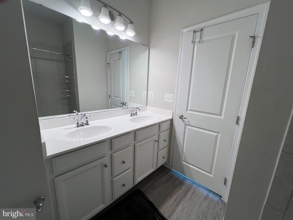526 River Way - Photo 32