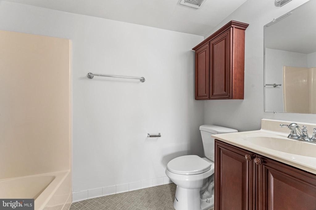 202 Chesterfield Lane - Photo 19