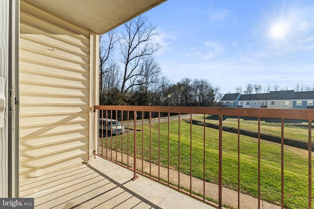202 Chesterfield Lane - Photo 20