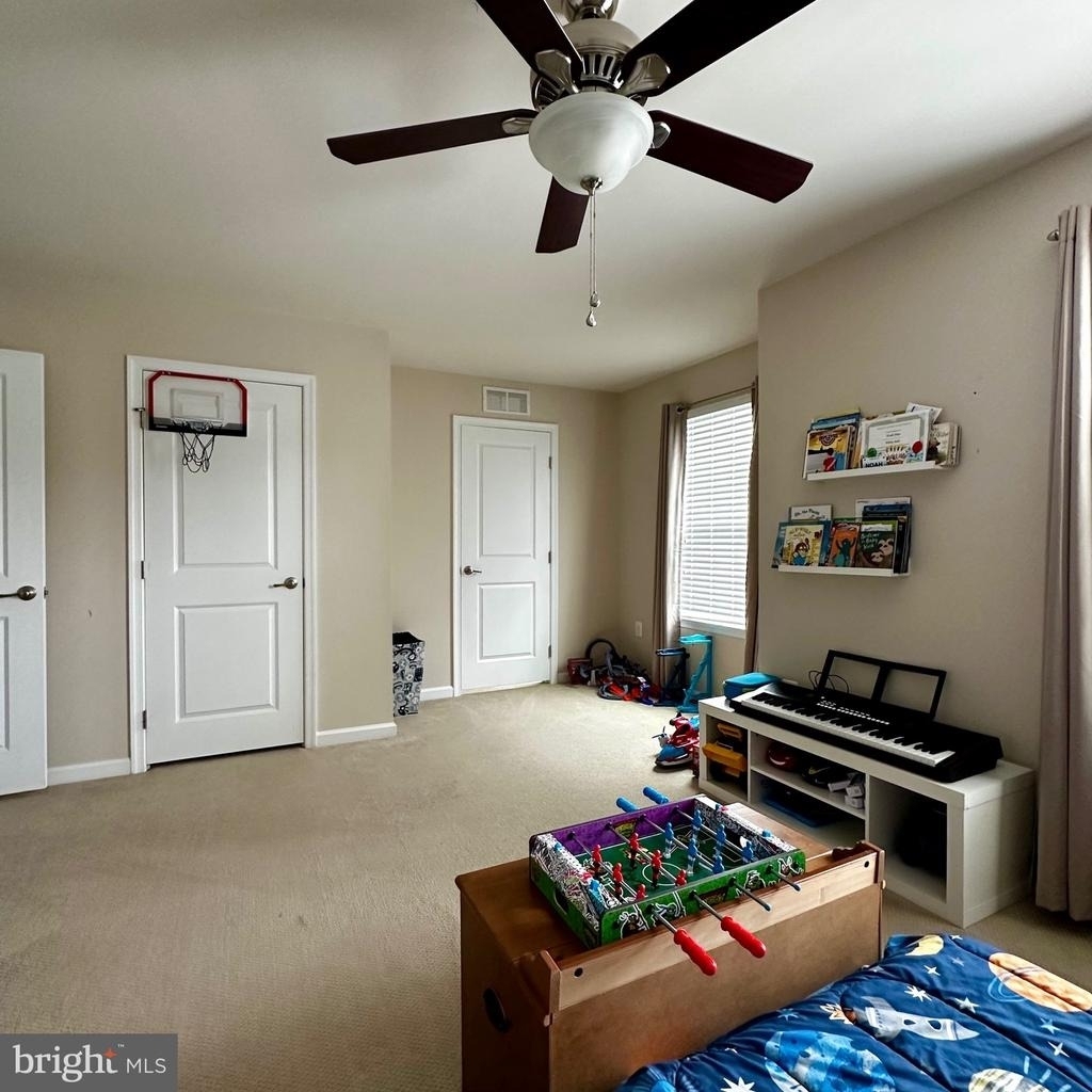 23 Taylors Hill Way - Photo 16