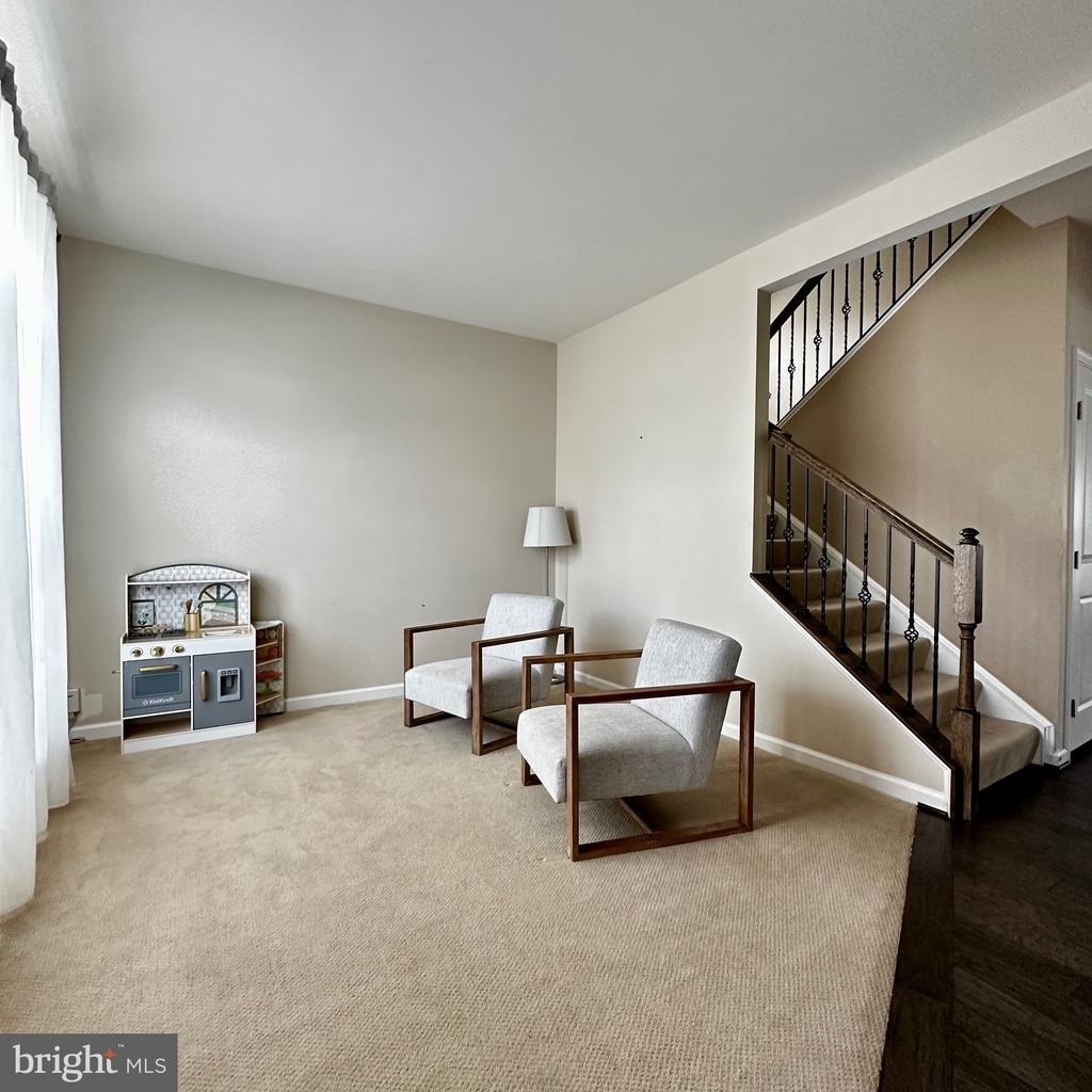 23 Taylors Hill Way - Photo 6