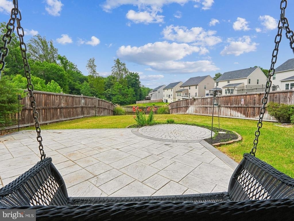 23 Taylors Hill Way - Photo 59