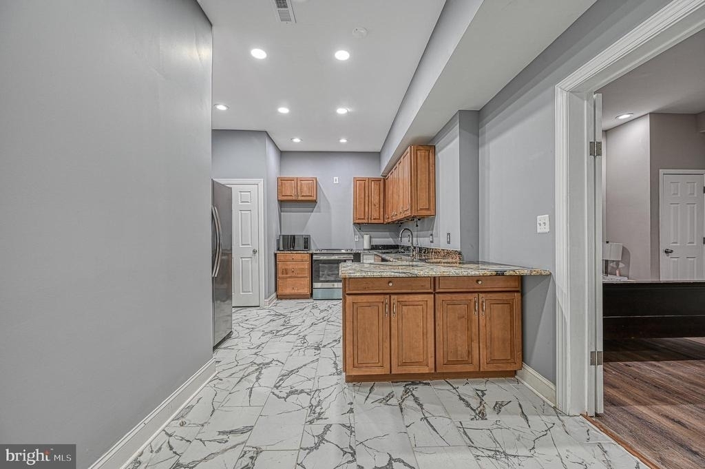 12029 Sycamore Shoals Drive - Photo 32